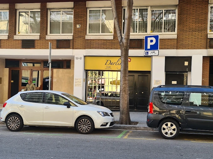 Darling Strip Club BarcelonaC de Casanova, 59, 08011 Barcelona (3)