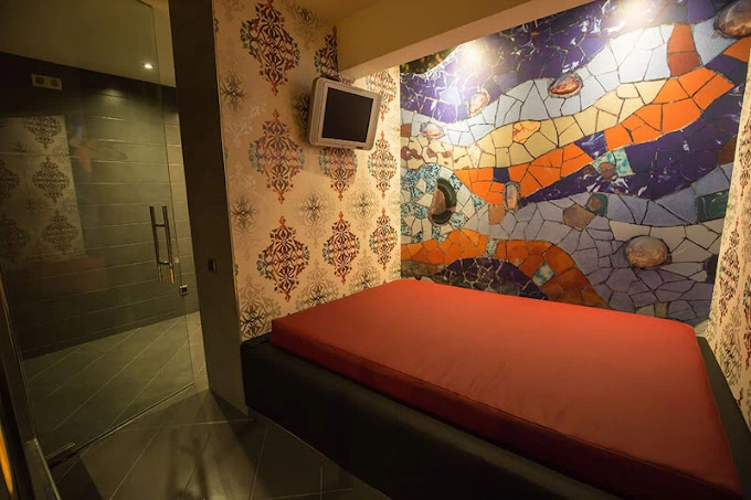 Suite Barcelona Darling Strip Club