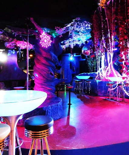 Upscale nightlife Barcelona